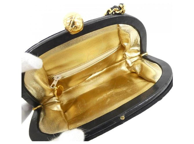Sac à main en satin noir Chanel - vue 5