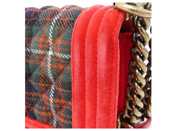 Borsa a tracolla Chanel Boy Line 67774 Rosso Verde - vista 6