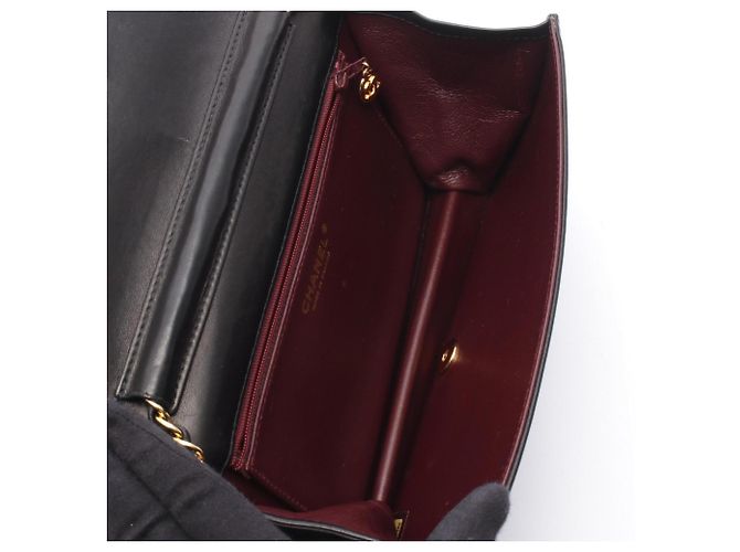 Borsa a tracolla Chanel Matelassé Full Flap Nero - vista 3