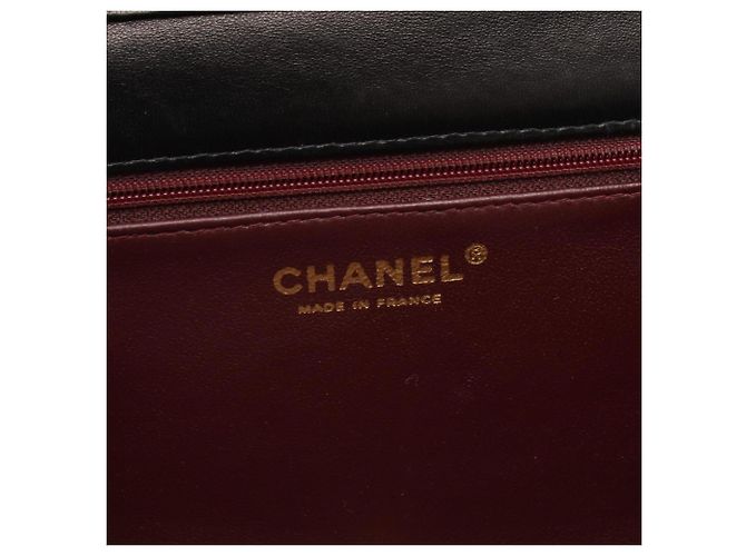 Borsa a tracolla Chanel Matelassé Full Flap Nero - vista 4