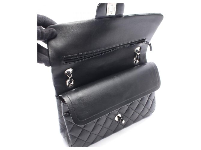 Timeless Borsa a tracolla Chanel Matelassé Double Flap Nero - vista 11
