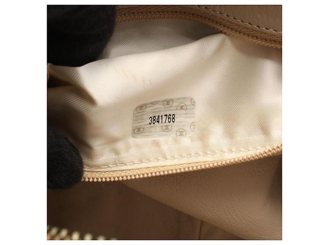 Timeless Borsa a Spalla Chanel Matelassé Beige - vista 5