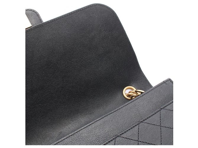 Borsa a tracolla Chanel in pelle matelassé nera Nero - vista 8
