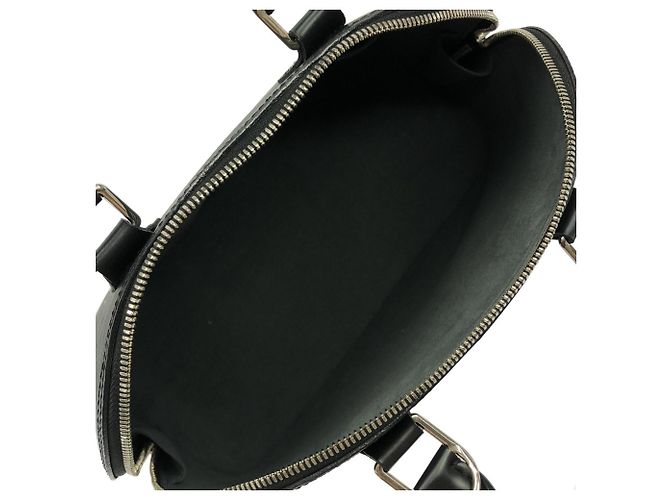 Borsa Louis Vuitton Epi Alma PM M40302 Nero - vista 9