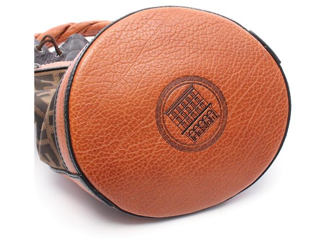 Bolso Bucket Fendi Zucca Castaño Negro - vista 6