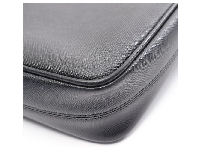 Borsa a tracolla da viaggio in Saffiano Prada Nero - vista 7