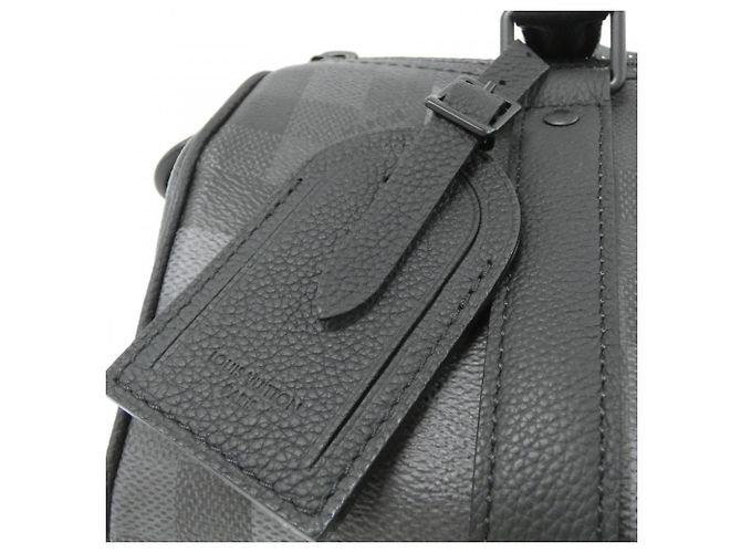 Louis Vuitton Damouflage Keepall Bandoulière 25cm Borsa Boston Nero - vista 4