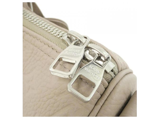 Louis Vuitton Taurillon Monogram Keepall Bandoulière 35cm Borsa Boston Marrone Beige - vista 4