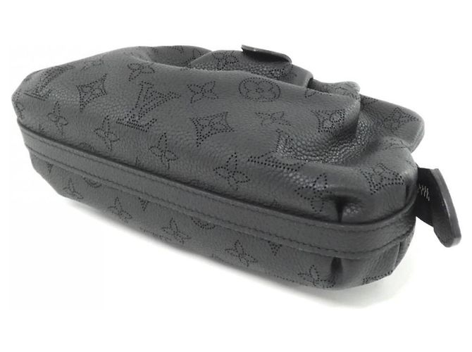 Borsa a tracolla Louis Vuitton Mahina Scala Mini Nero - vista 3