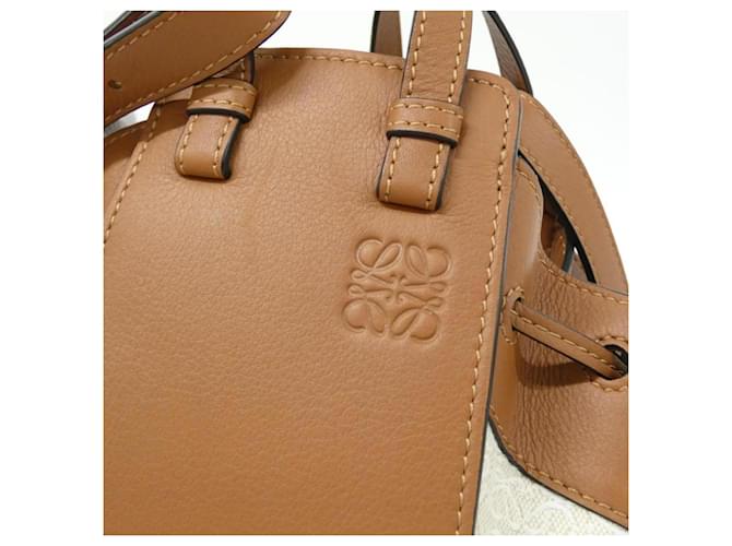 Mini borsa a tracolla Loewe Hammock con coulisse Beige - vista 4