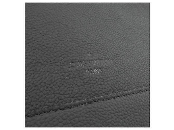Bolsa de ombro Louis Vuitton LV Aerogram Takeoff Messenger Preto - vista 6