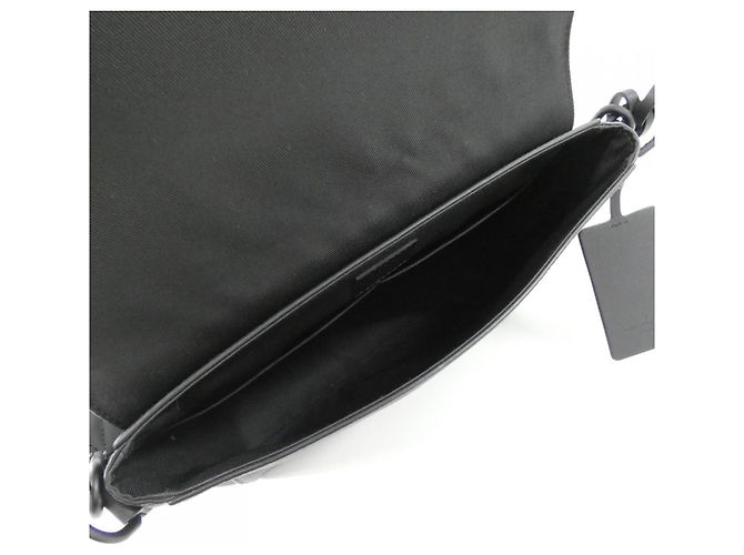Bolsa de ombro Louis Vuitton LV Aerogram Takeoff Messenger Preto - vista 8