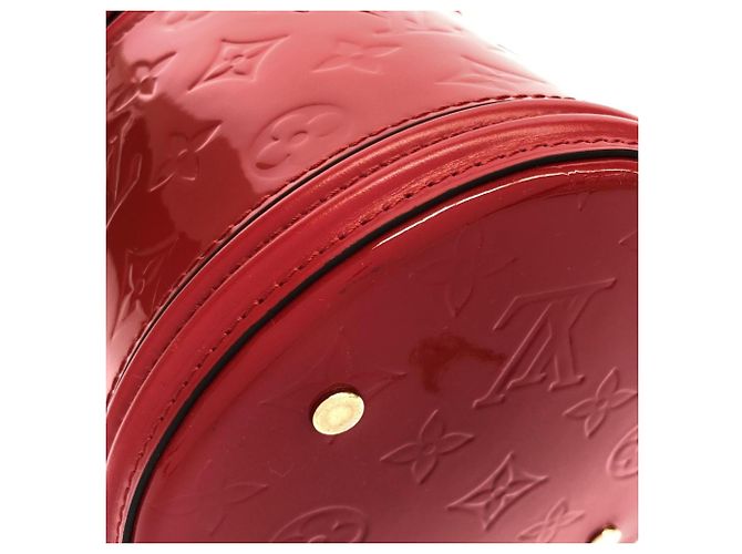 Borsa Louis Vuitton Vernis Cannes PM M53998 Rosso - vista 3
