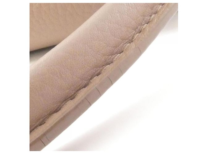 Borsa Louis Vuitton Capucines PM M54882 Beige - vista 5