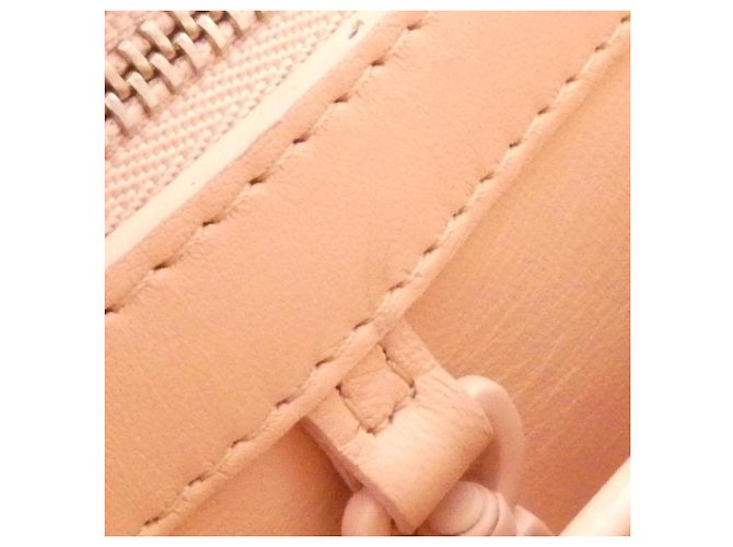 Borsa Louis Vuitton Capucines BB Rosa - vista 7