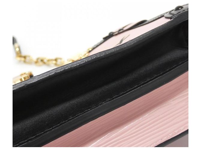 Clutch Louis Vuitton Epi Trunk Clutch M53191 Borsa a Spalla Rosa - vista 3