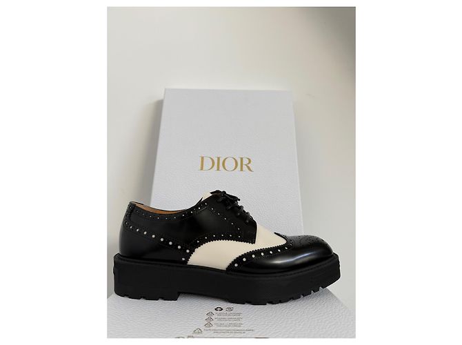 Dior Teddy-D Scarpe Oxford Pelle Bianco e Nero Bianco sporco - vista 2