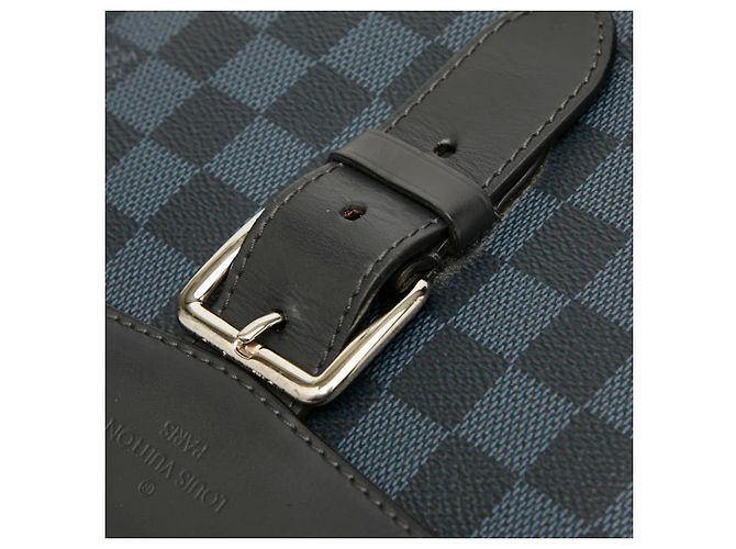 Zaino Louis Vuitton Damier Cobalt Newport Nero Blu navy - vista 9