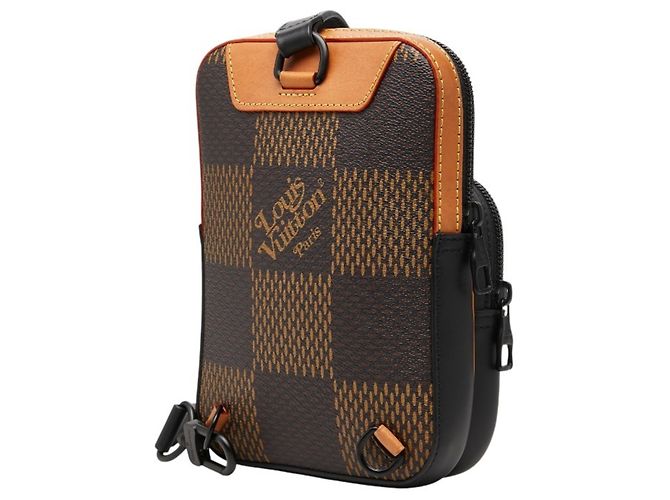 Louis Vuitton x NIGO Damier Giant Amazon Sling Bag Marron Noir - vue 2