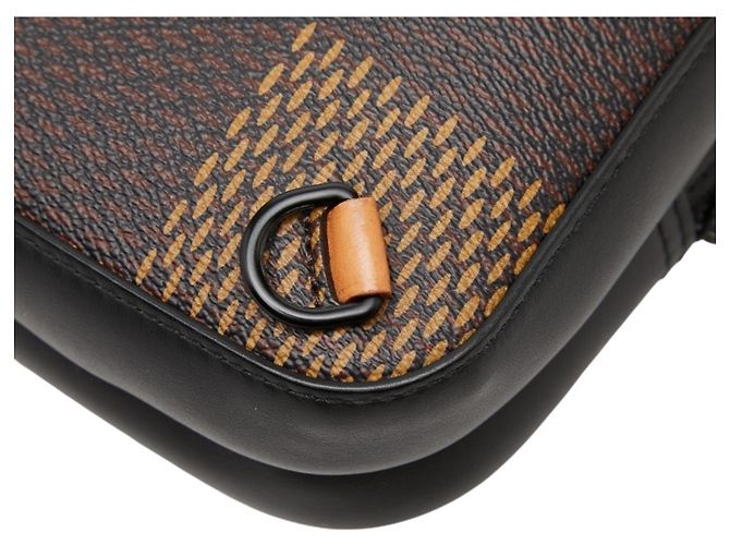 Louis Vuitton x NIGO Damier Giant Amazon Sling Bag Marron Noir - vue 6