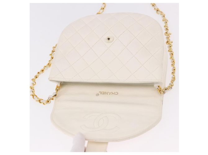 CHANEL Borsa a Spalla Matelasse con Catena in Pelle di Agnello Bianco Oro CC Auth 190491 D'oro - vista 15