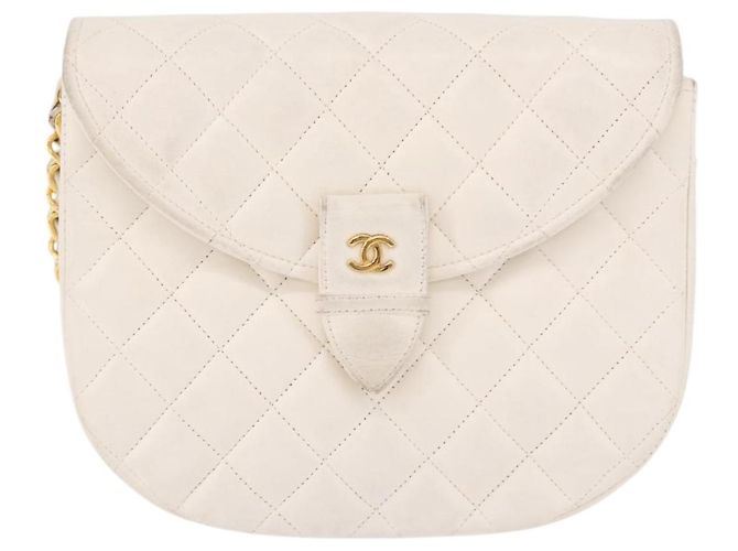 CHANEL Borsa a Spalla Matelasse con Catena in Pelle di Agnello Bianco Oro CC Auth 190491 D'oro - vista 2