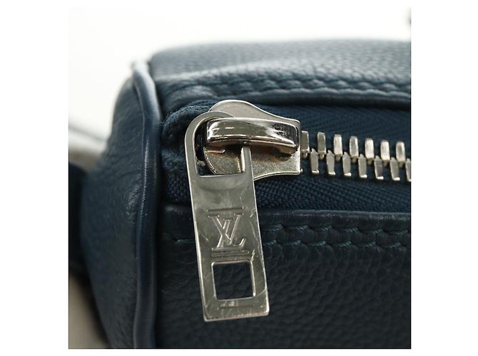 Borsa Keepall XS Aerogram LOUIS VUITTON in pelle blu M81003 LV Auth 189893M - vista 21