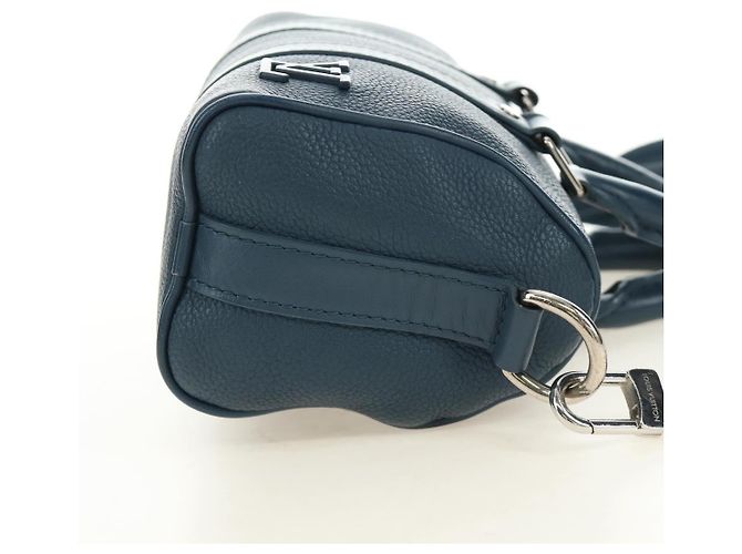 Borsa Keepall XS Aerogram LOUIS VUITTON in pelle blu M81003 LV Auth 189893M - vista 4