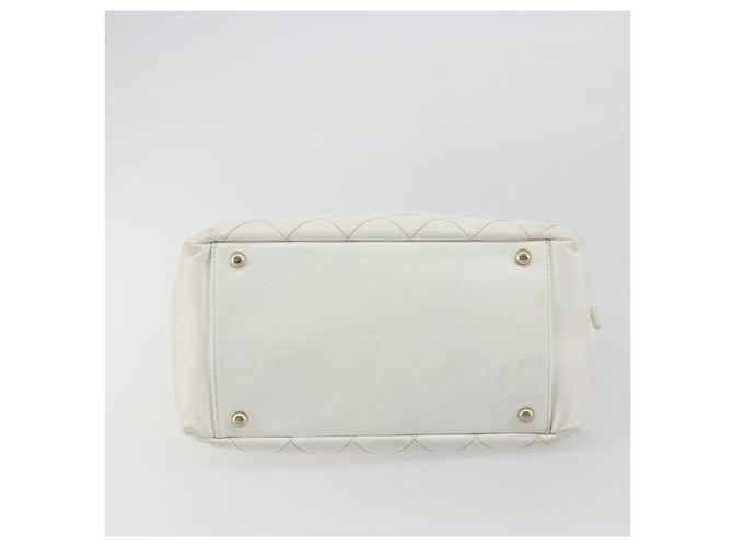 CHANEL Matelasse Chain Shoulder Bag Caviar Skin White Gold CC Auth BA13999 Bianco D'oro - vista 9