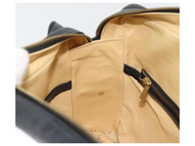 Borsa a tracolla MCM Vicetos in PVC e pelle nero oro Auth 191049 D'oro - vista 19