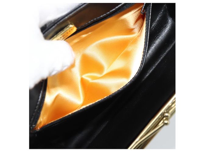 Borsa a Spalla con Catena GIVENCHY in Pelle Nera Oro Auth 190822A Nero D'oro - vista 21