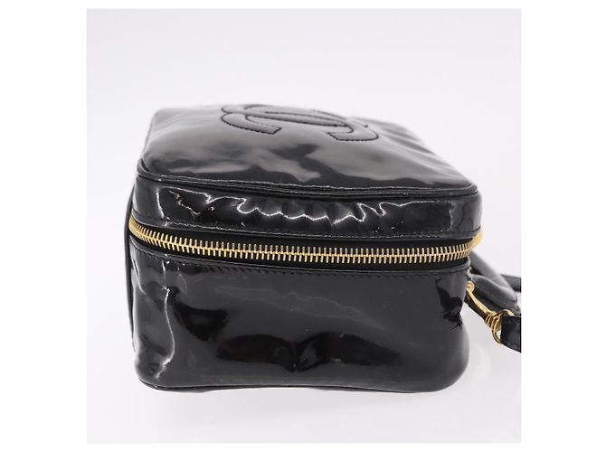 CHANEL Vanity Cosmetic Pouch Patent 2way Black Gold CC Auth BA14000A Nero D'oro - vista 4