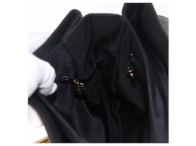 CHANEL Matelasse Rucksack Lammfell Gold Schwarz CC Auth 189824SAV Golden - Ansicht 19