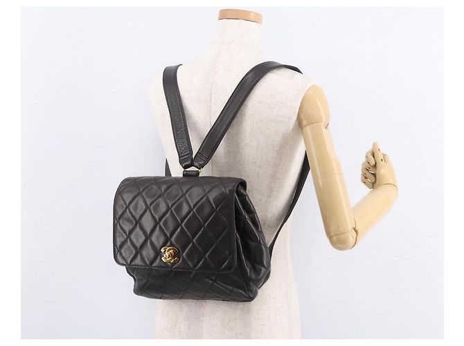 CHANEL Matelasse Rucksack Lammfell Gold Schwarz CC Auth 189824SAV Golden - Ansicht 27