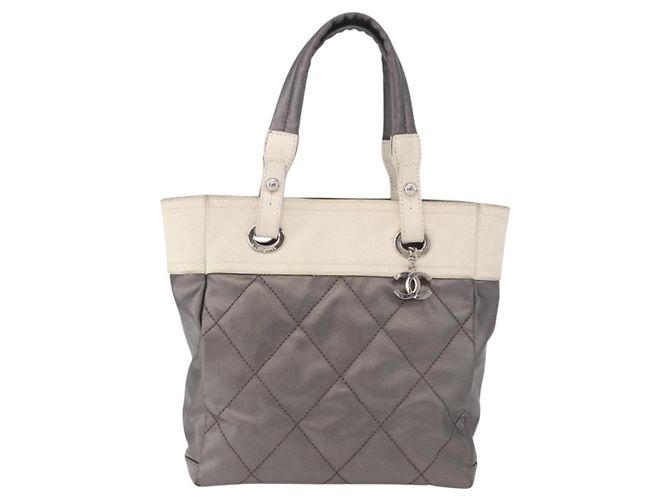 Borsa CHANEL Paris Biarritz PM in PVC e tela Grigio Argento CC Autentica 190477A Marrone - vista 2