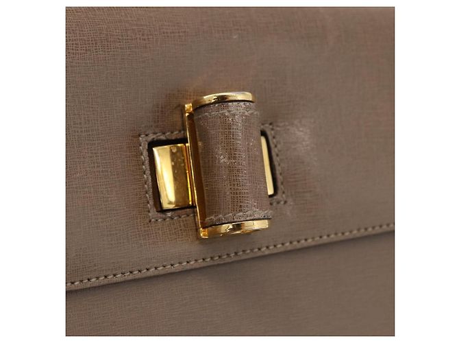 Borsa Salvatore Ferragamo Gancini in pelle beige oro Auth 191690 - vista 14
