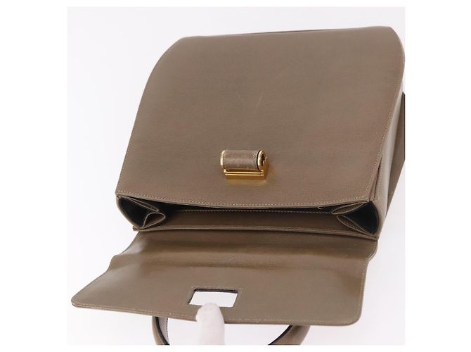 Borsa Salvatore Ferragamo Gancini in pelle beige oro Auth 191690 - vista 15