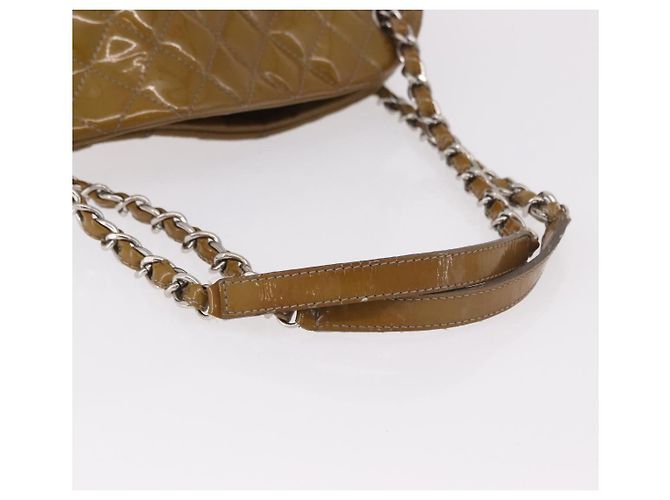 CHANEL Matelasse Chain Shoulder Bag Patent leather Black Gold CC Auth 190042 Marrone Argento - vista 7