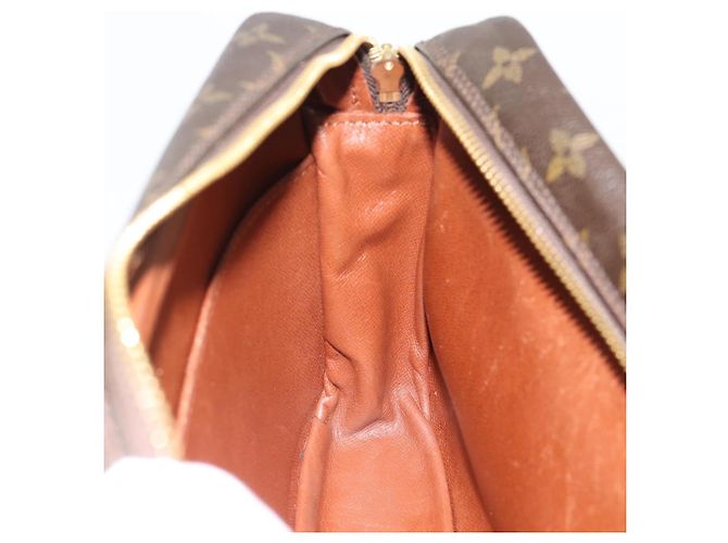 LOUIS VUITTON Clutch Monogram Compiegne 28 M51845 LV Auth 190436 Monogramma - vista 17