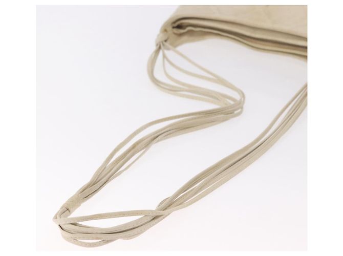 CHANEL Matelasse Shoulder Bag Lamb Skin White Gold CC Auth BA13767 - vista 8