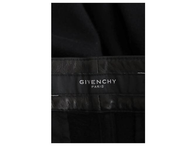 Givenchy Two-tone black Bermuda shorts - view 5