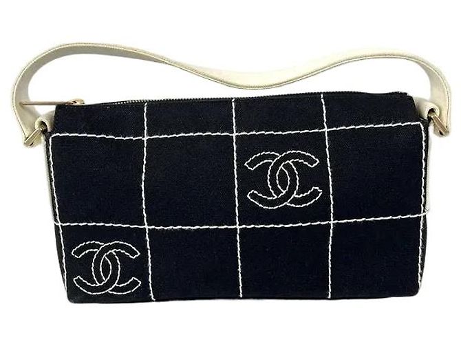 Timeless Borsa a Spalla Chanel Chocolate Bar Canvas Bianco - vista 3