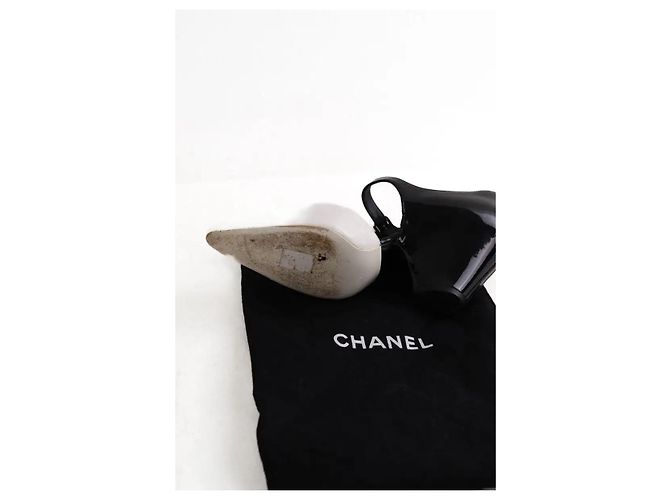 Décolleté Chanel in pelle nera taglia 35.5 Nero - vista 7