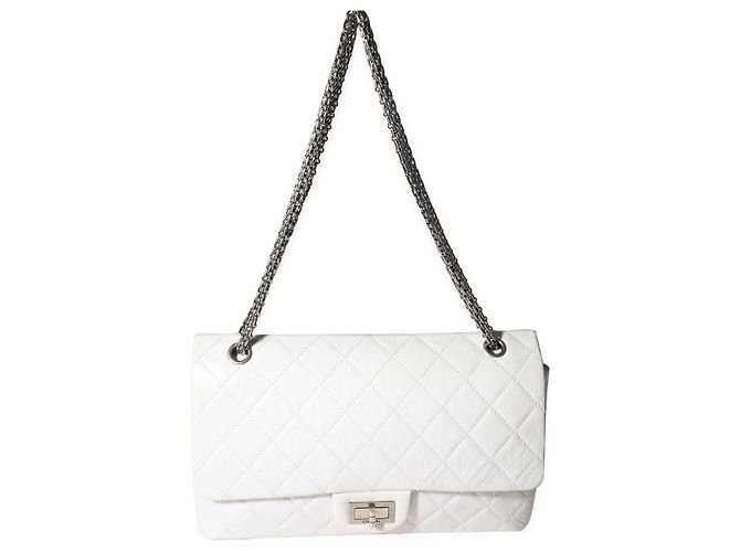 Chanel White Aged Calfskin Quilted 2.55 Reissue 227 Flap Bianco - vista 2