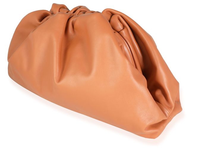 Bottega Veneta The Pouch in pelle di vitello Tan - vista 2