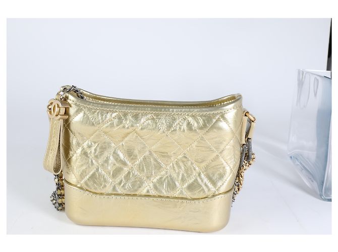 Chanel Gabrielle Hobo Small in pelle di vitello trapuntata oro - vista 8
