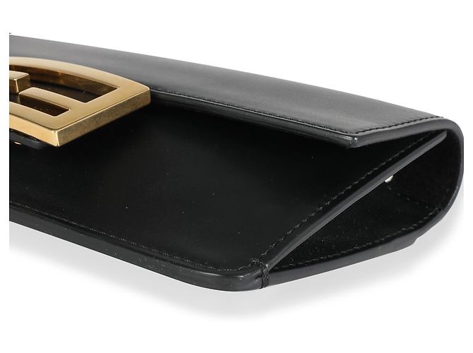 Mini borsa Baguette piatta Fendi in pelle di vitello nera con tracolla 'Strap You' nera Nero - vista 5