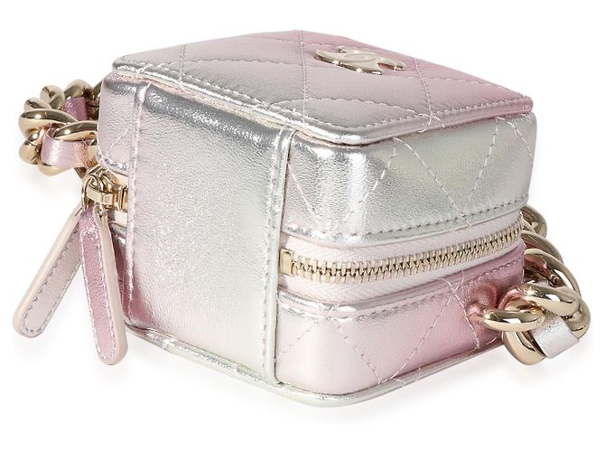 Clutch Chanel Coco Punk em pele de cordeiro metalizada matelassê com corrente Metálico - vista 6