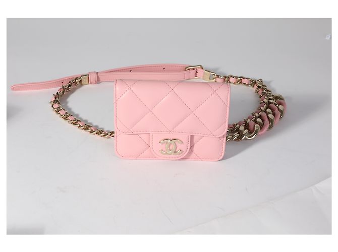 Chanel Gürteltasche aus rosa gestepptem Lammleder mit eleganter Kette Pink - Ansicht 5