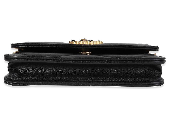 Chanel 19 Mini-Geldbeutel aus schwarzem gestepptem Lammleder mit Kette Chanel - Ansicht 4